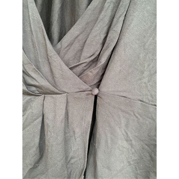 Good American NWT Black Wrap Top Blouse, Size 7 (4XL), MSRP $95 - Picture 2 of 8